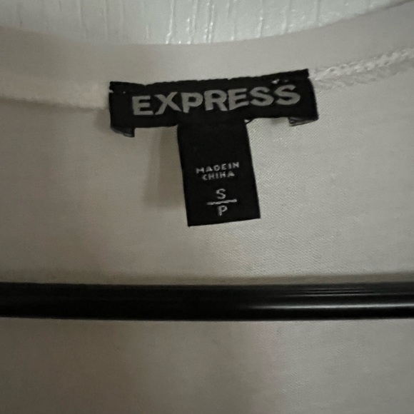 Express cream top w/gray & silver sequins in Sz. Small.. NWOT..never been worn.. - Picture 2 of 3